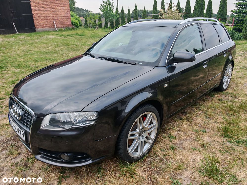 Audi A4 Avant 2.0 T FSI quattro tiptronic - 1