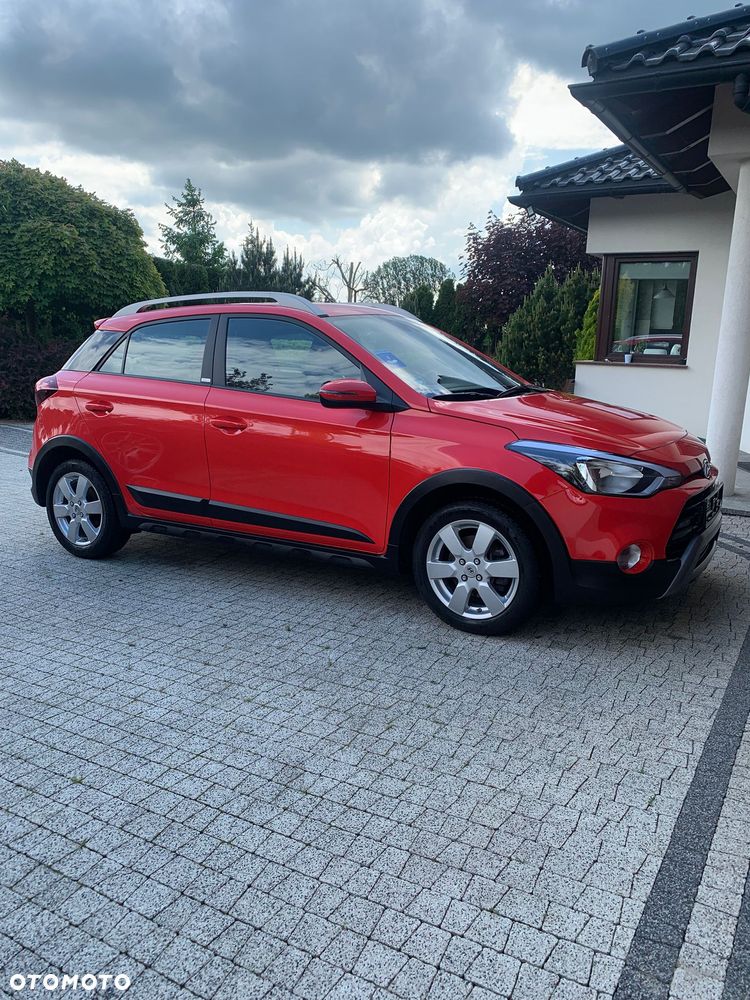 Hyundai i20 blue 1.0 T-GDI Active DCT Trend - 14