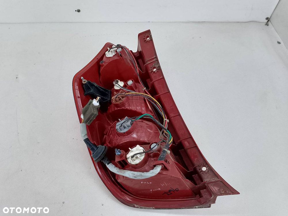 LAMPA TYLNA PRAWA HYUNDAI I10 FL I 92402-0X110 HATCHBACK - 5