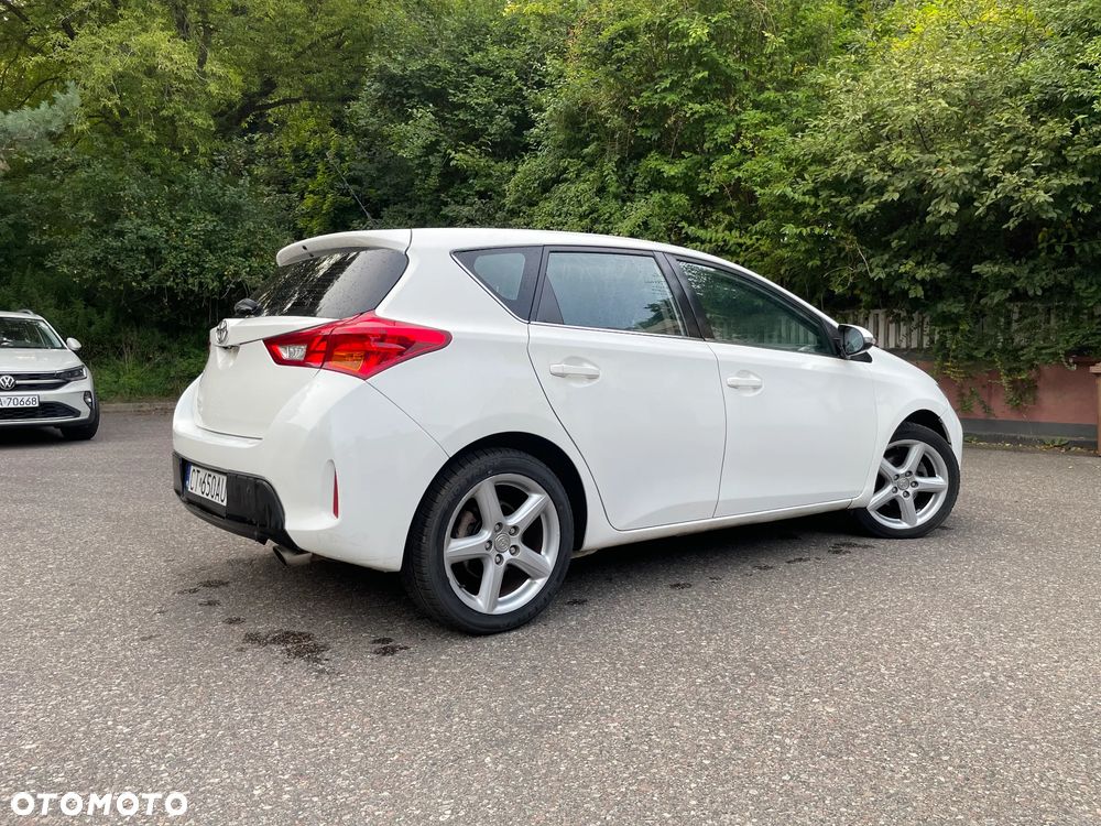 Toyota Auris 1.6 Valvematic Comfort - 9