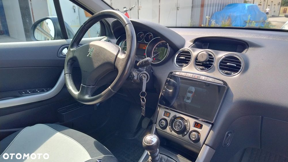 Peugeot 308 - 16