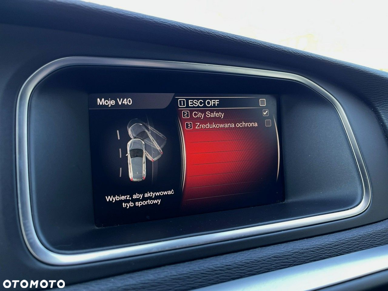 Volvo V40 T3 Geartronic RDesign - 25