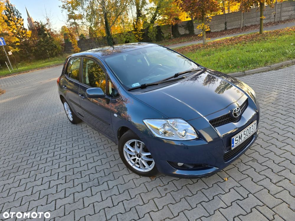 Toyota Auris - 25