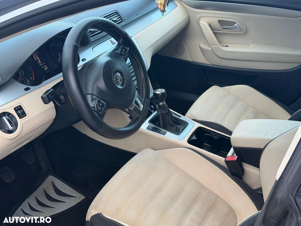 Volkswagen Passat CC - 6