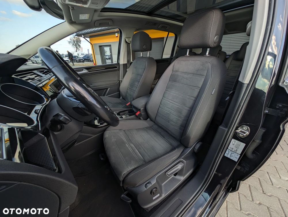 Volkswagen Touran 1.8 TSI (BlueMotion Technology) DSG Highline - 35
