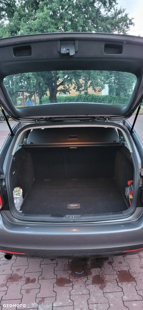 Volkswagen Golf 1.6 TDI Trendline - 8