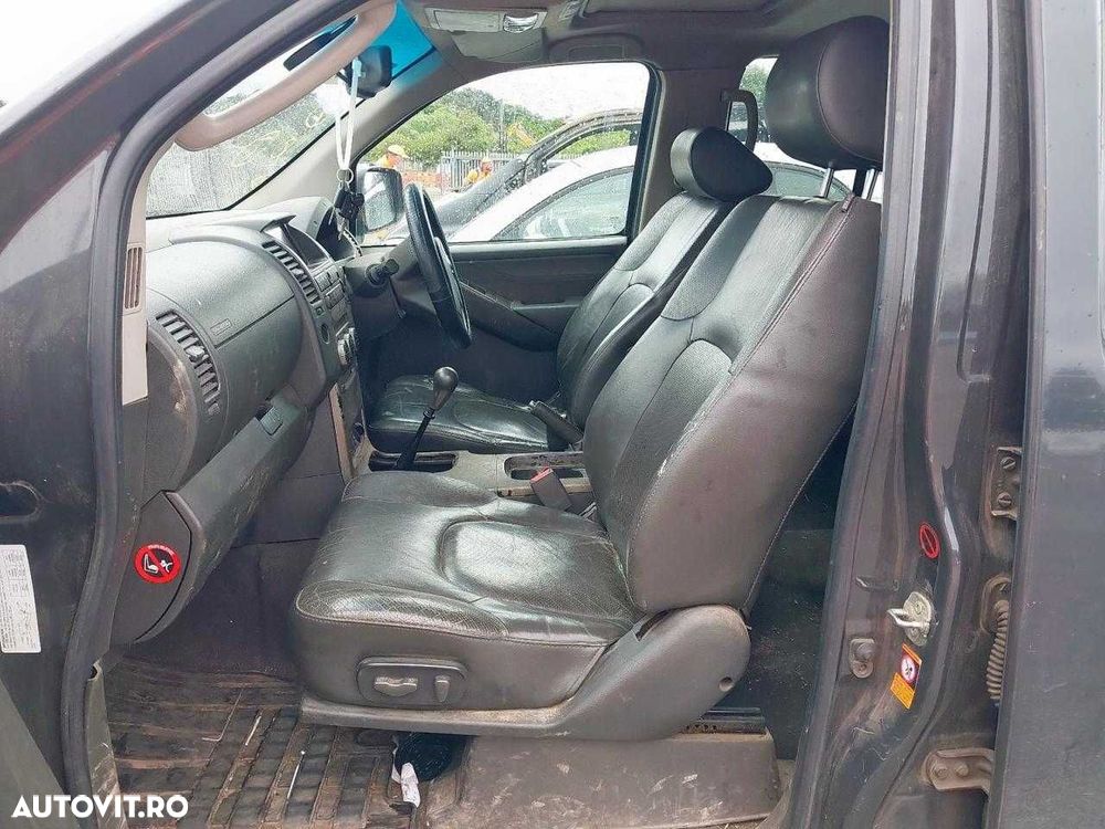 Dezmembrez Nissan Navara D40 2009 2.5 DCI - 6