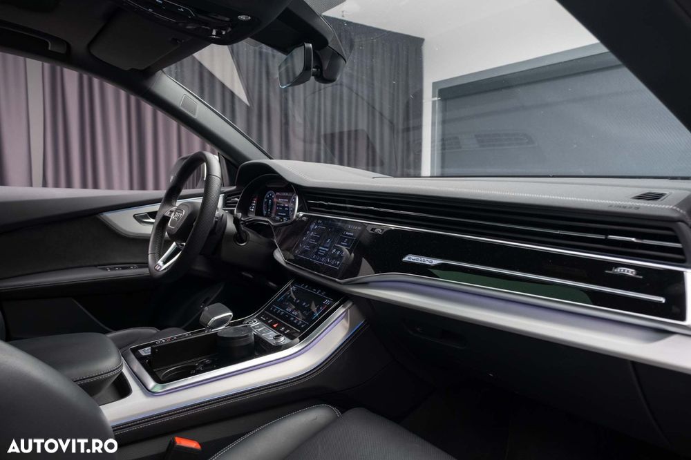 Audi Q8 - 15