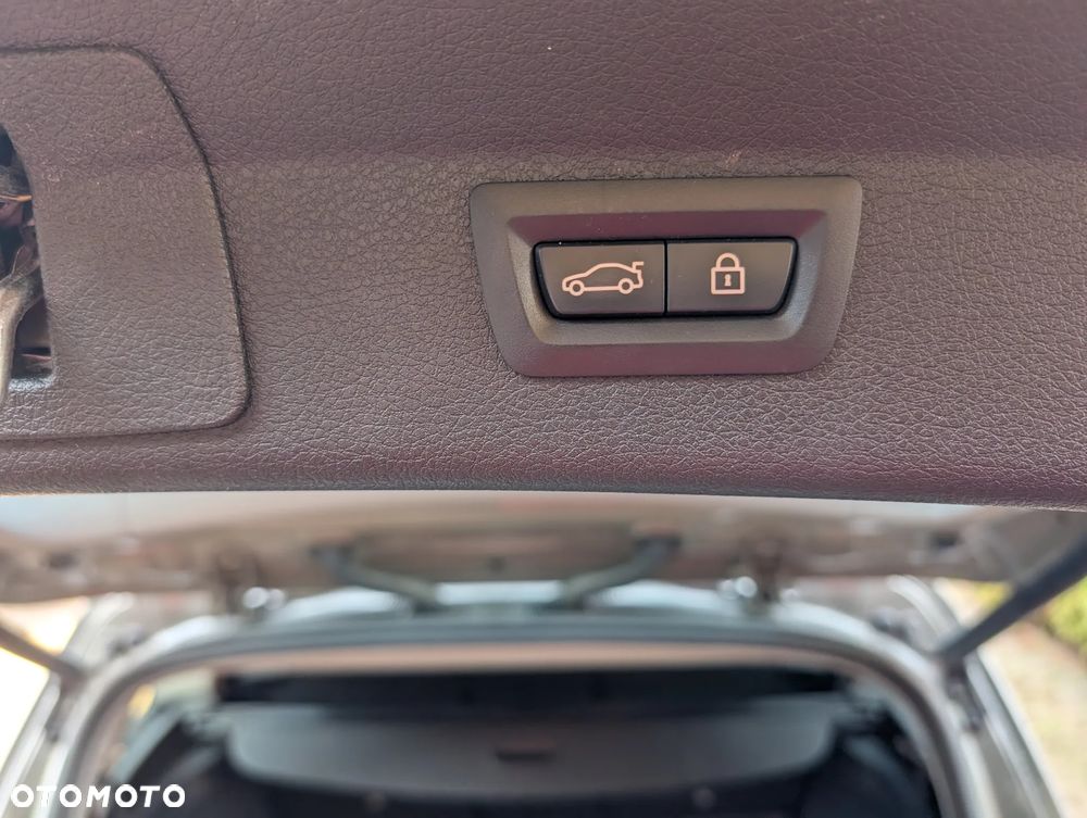 BMW Seria 2 218i GT - 15