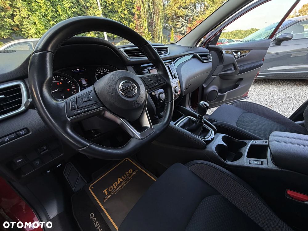 Nissan Qashqai 1.3 DIG-T N-Connecta - 19