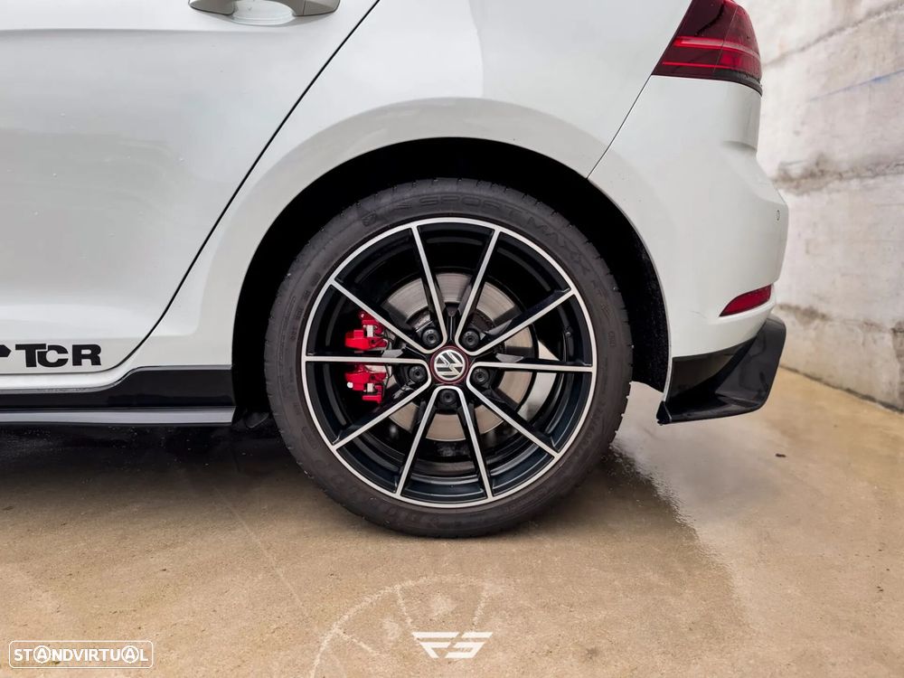 VW Golf 2.0 TSI GTi TCR DSG - 8