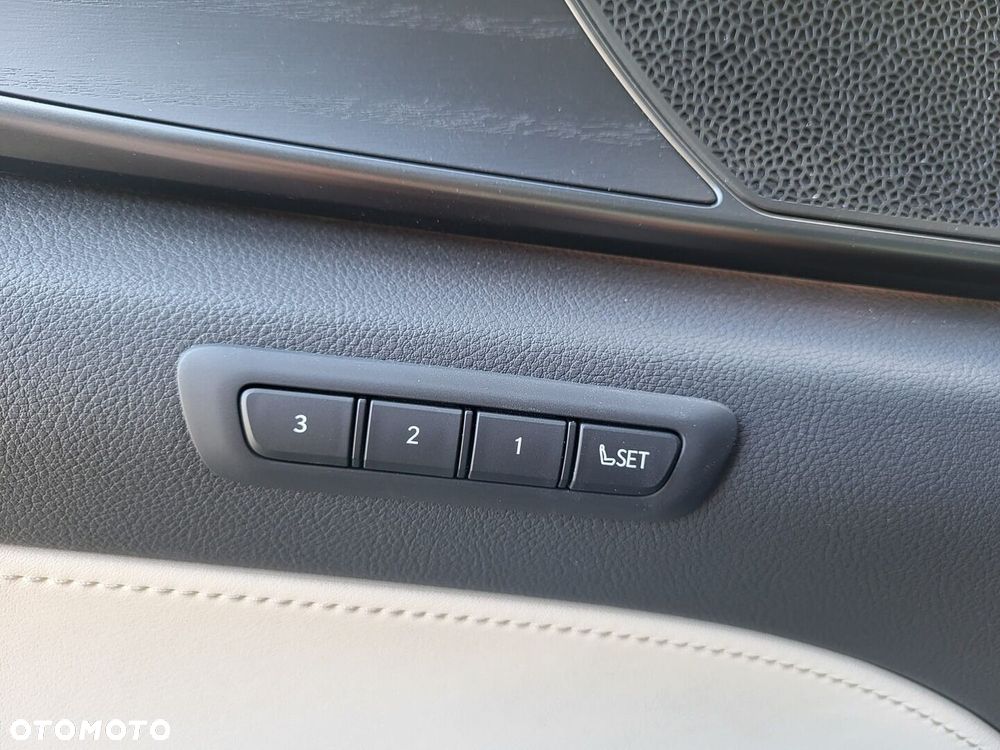Lexus NX - 40