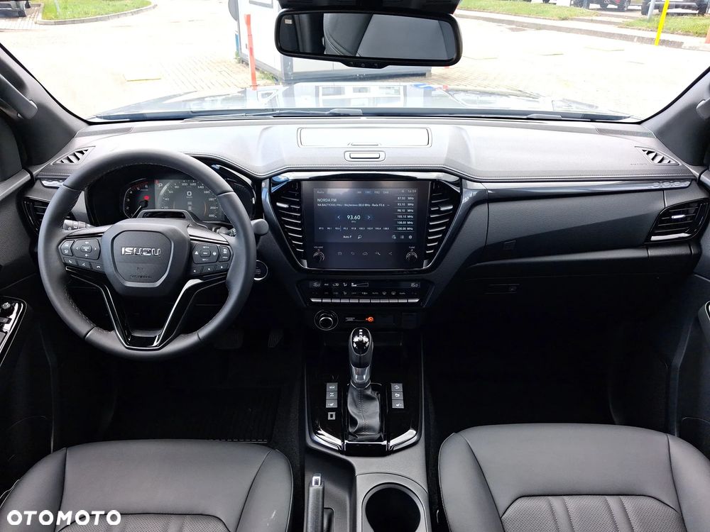 Isuzu D-Max 2.2 DC LSE 4WD - 17