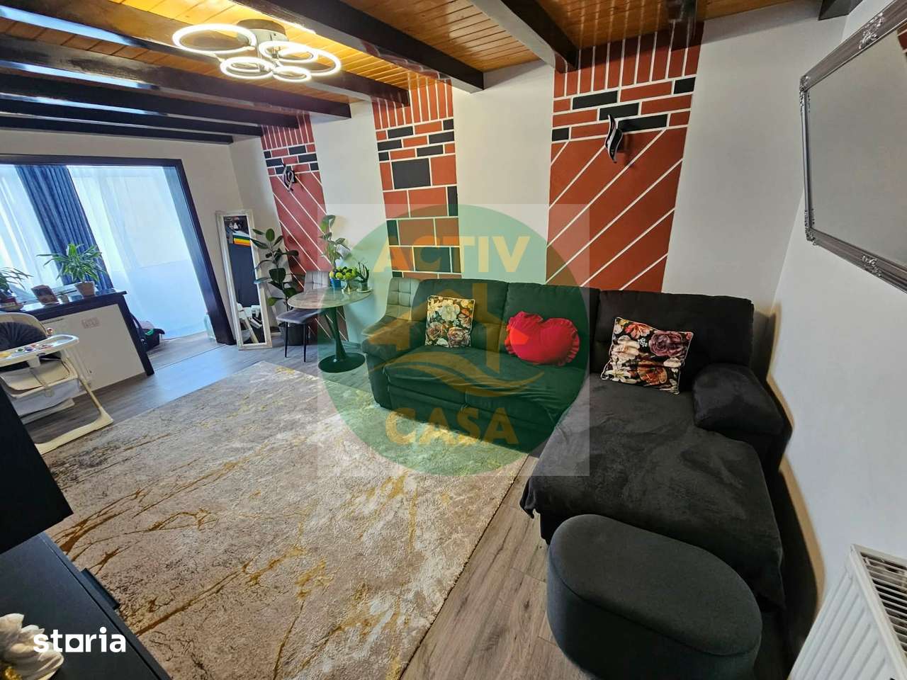 DE VÂNZARE – APARTAMENT CU 3 CAMERE — fotografia 1