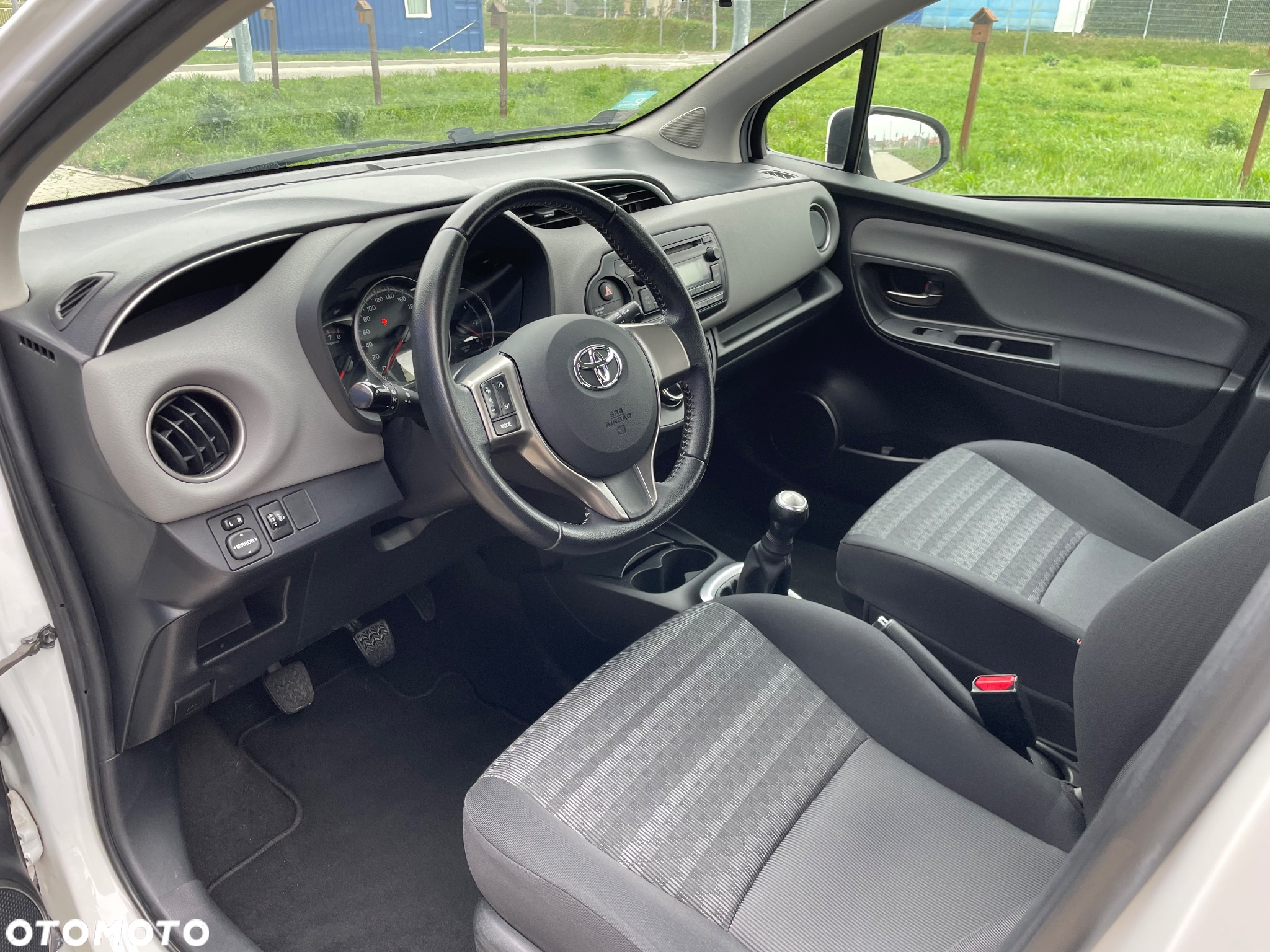 Toyota Yaris 1.0 Active - 11