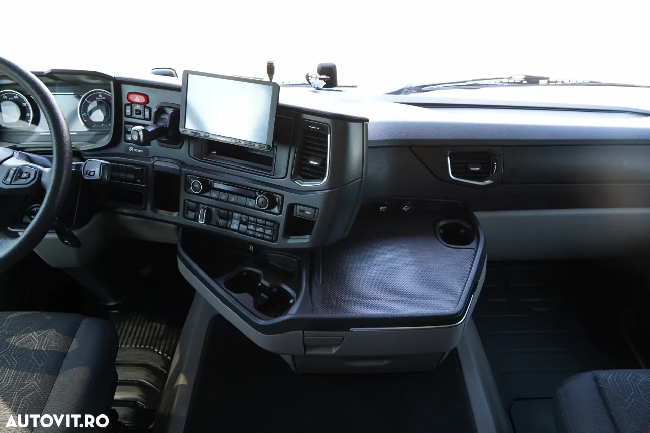 Scania R 450 / 2021 / NAVI / CONTRACT POST-SERVICE / - 30