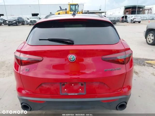 Alfa Romeo Stelvio 2.0 Turbo 16V AT8-Q4 Veloce Ti - 6