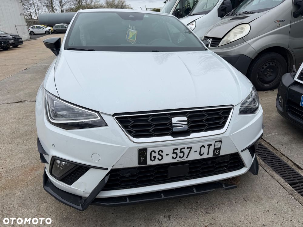 Seat Ibiza 1.0 TSI S&S DSG FR Black Edition - 5