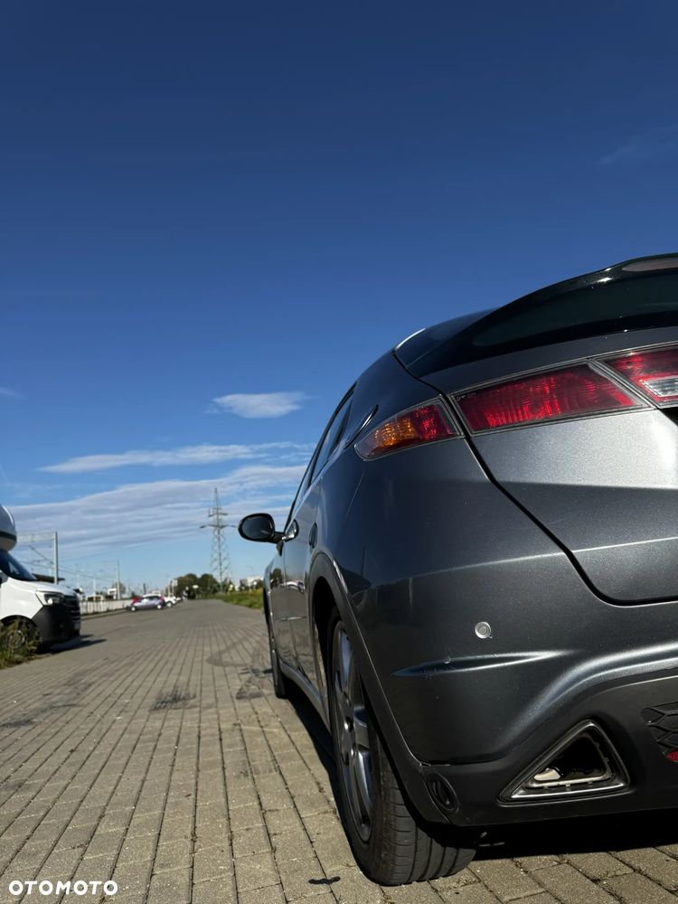 Honda Civic 1.8 Executive - 9