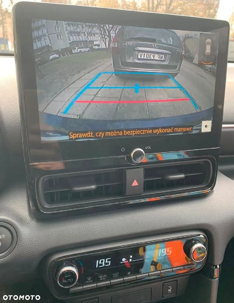 Toyota Yaris - 22