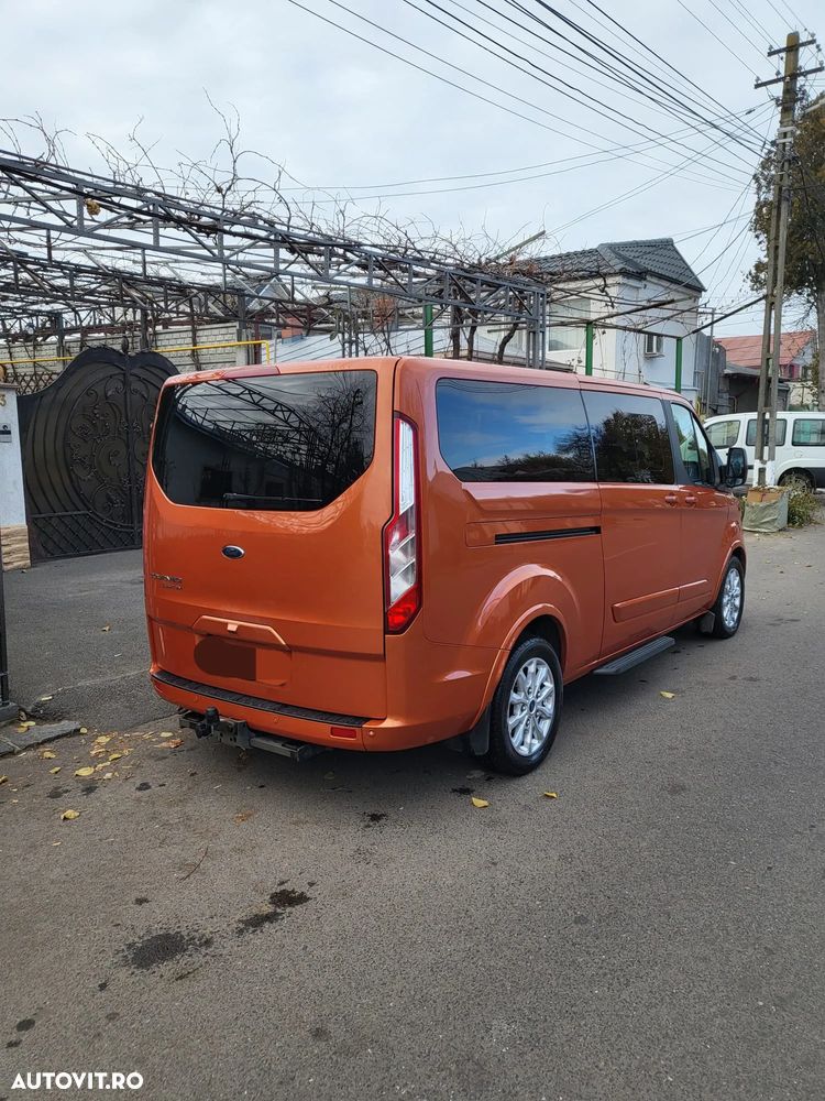 Ford Tourneo Custom - 3