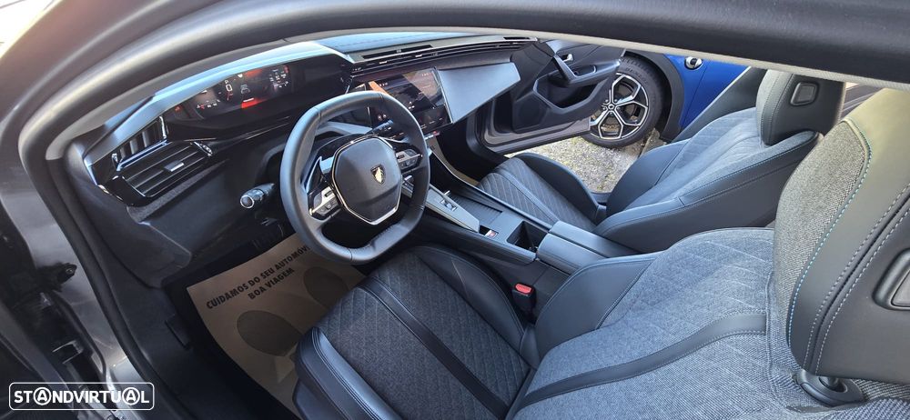 Peugeot 408 1.2 PureTech Allure Pack EAT8 - 15