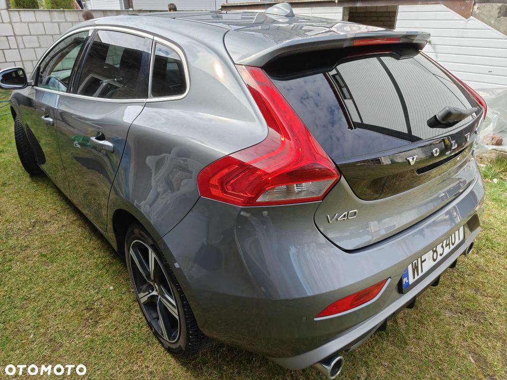 Volvo V40 - 1