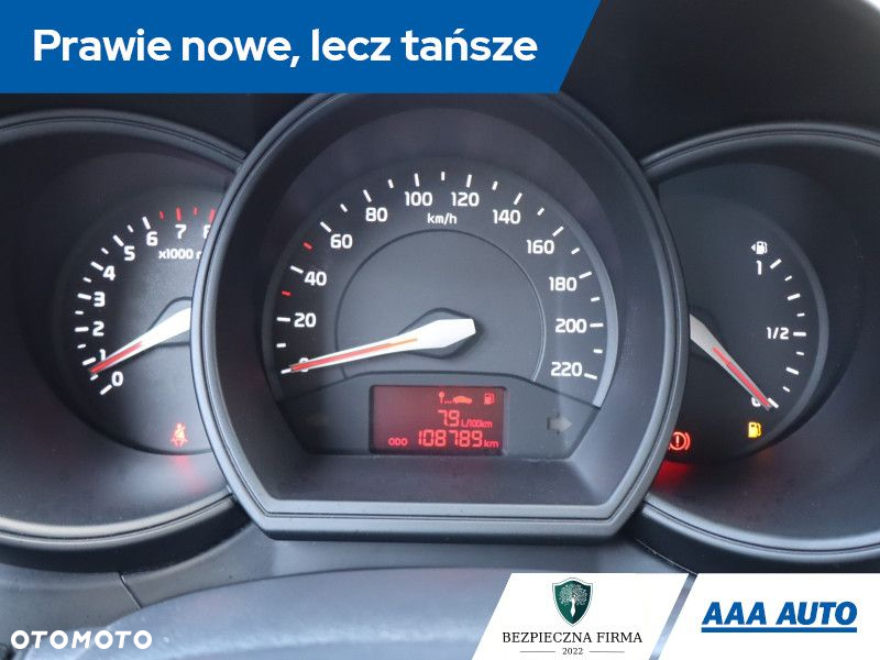 Kia Rio - 12