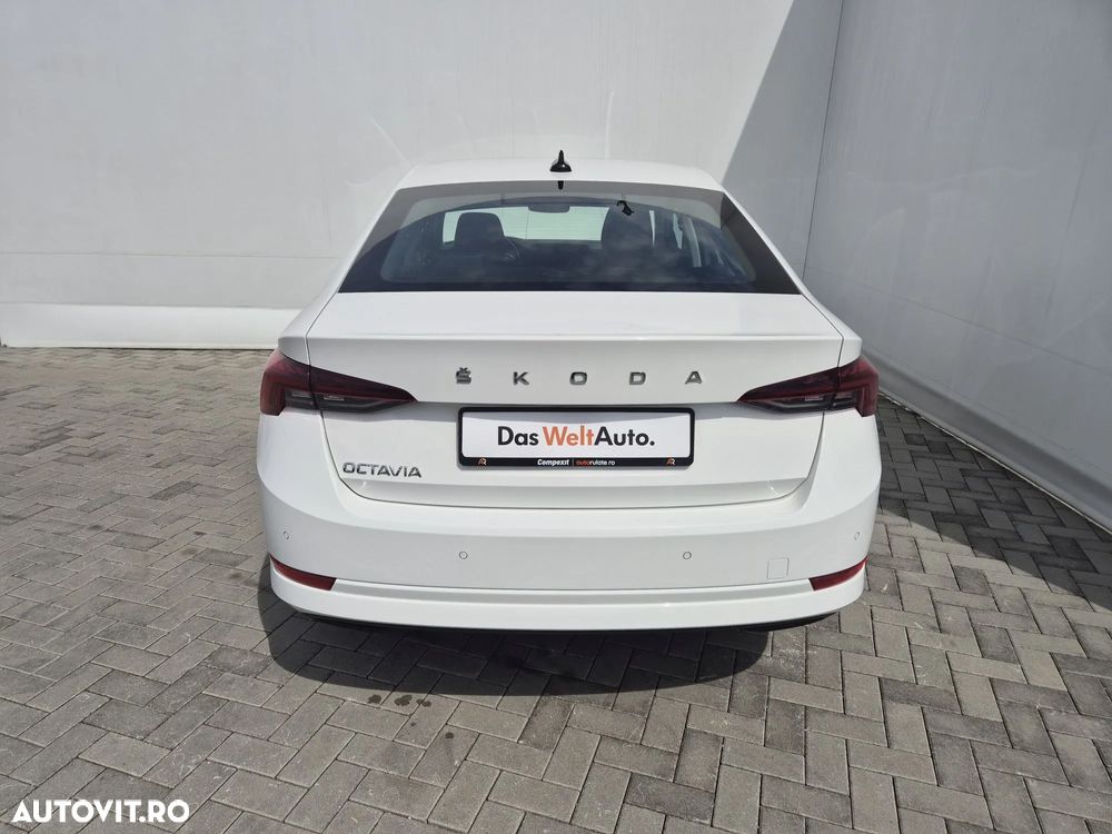 Skoda Octavia 2.0 TDI Ambition - 4