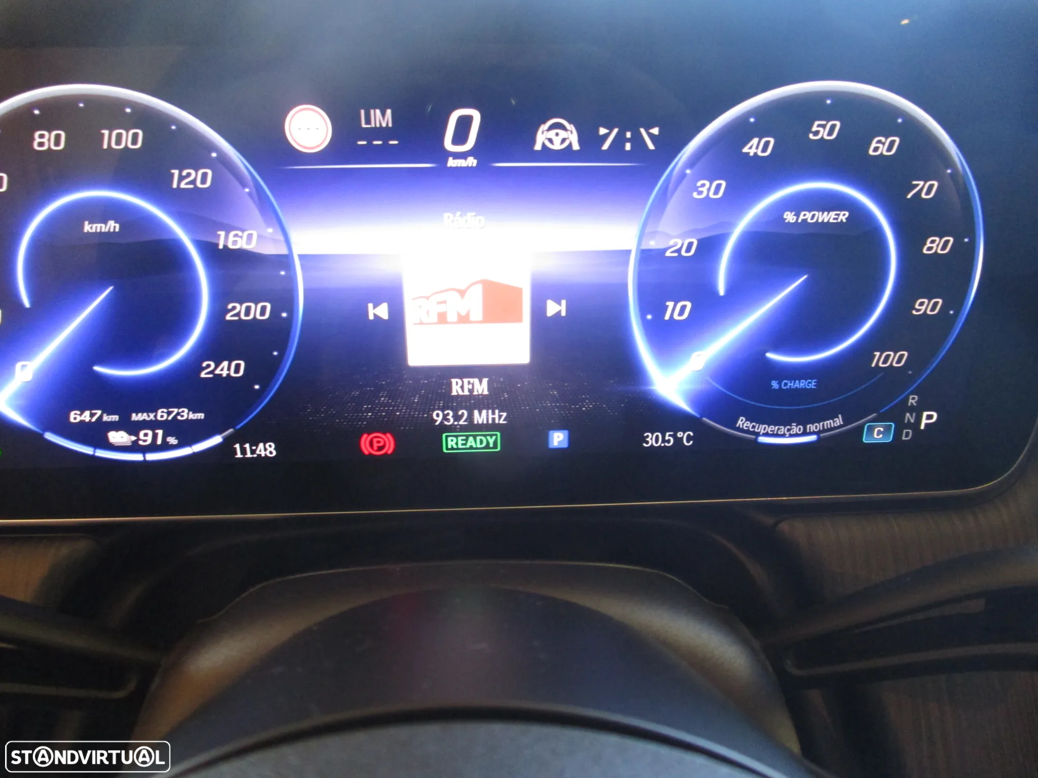Mercedes-Benz EQS - 42