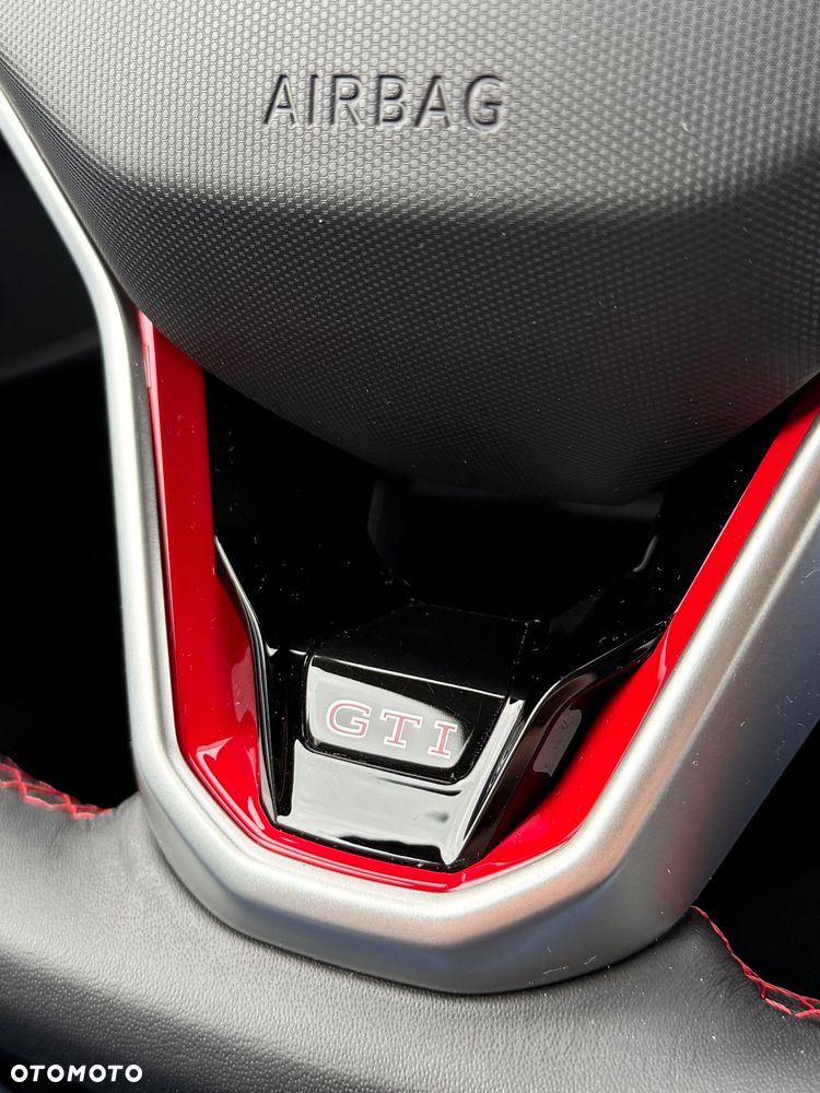 Volkswagen Polo - 21