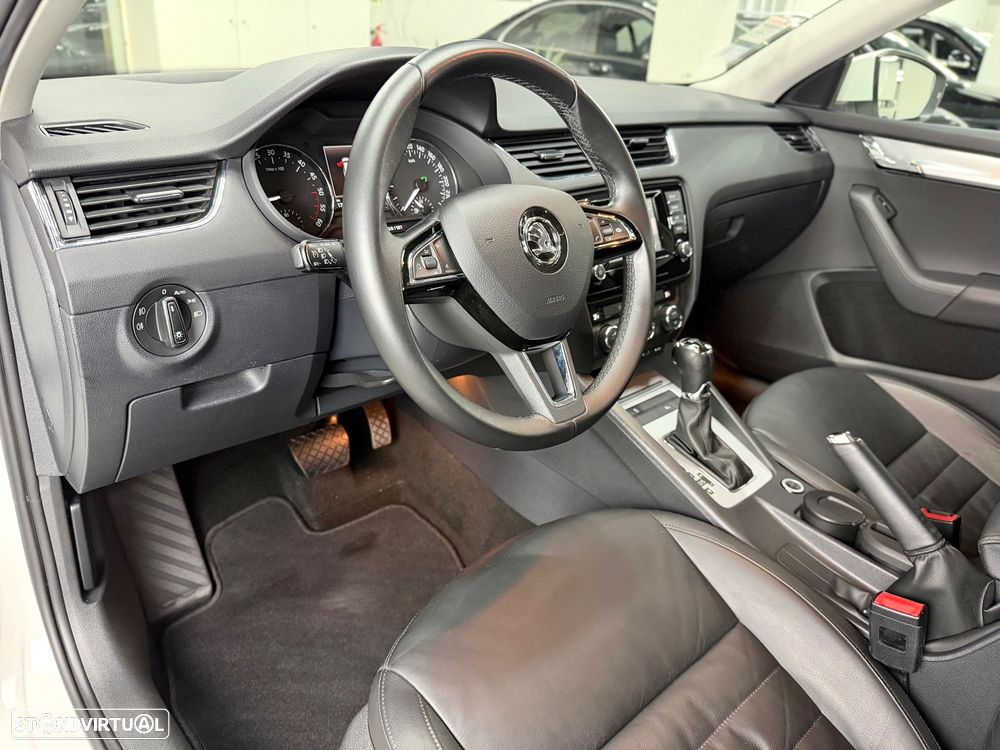 Skoda Octavia Break 1.6 TDi Sportline Pack DSG - 12