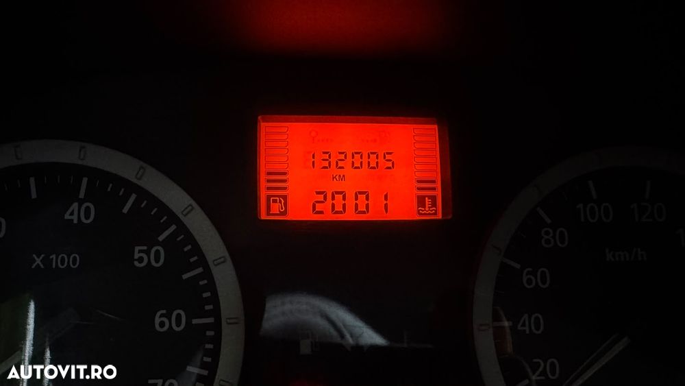 Dacia Logan 1.6 MPI Ambition - 6