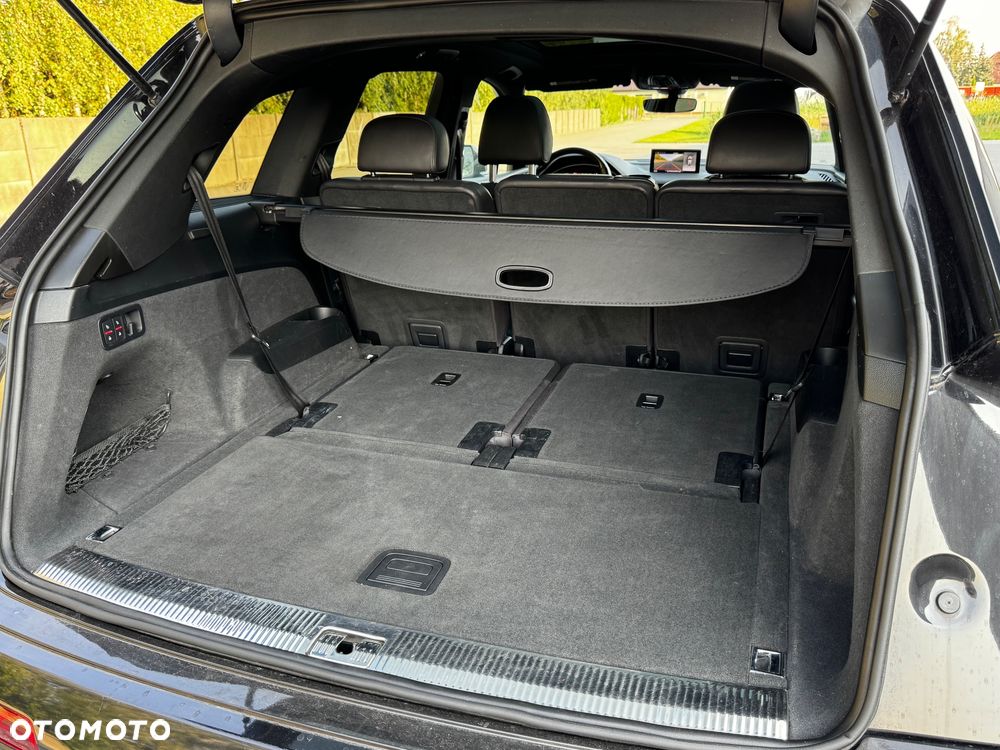 Audi Q7 - 8