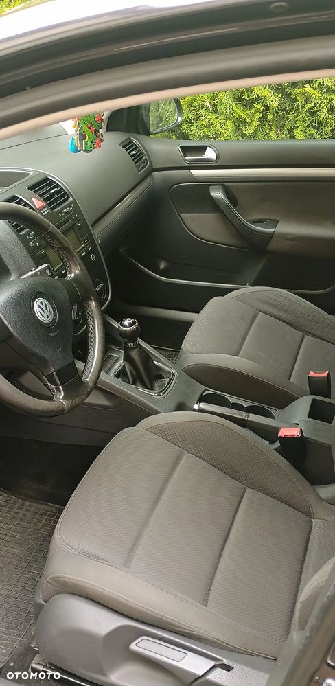 Volkswagen Golf 2.0 TDI Trendline - 2