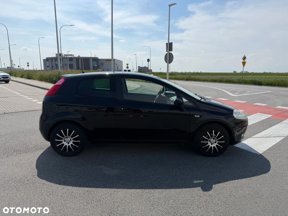 Fiat Grande Punto - 6