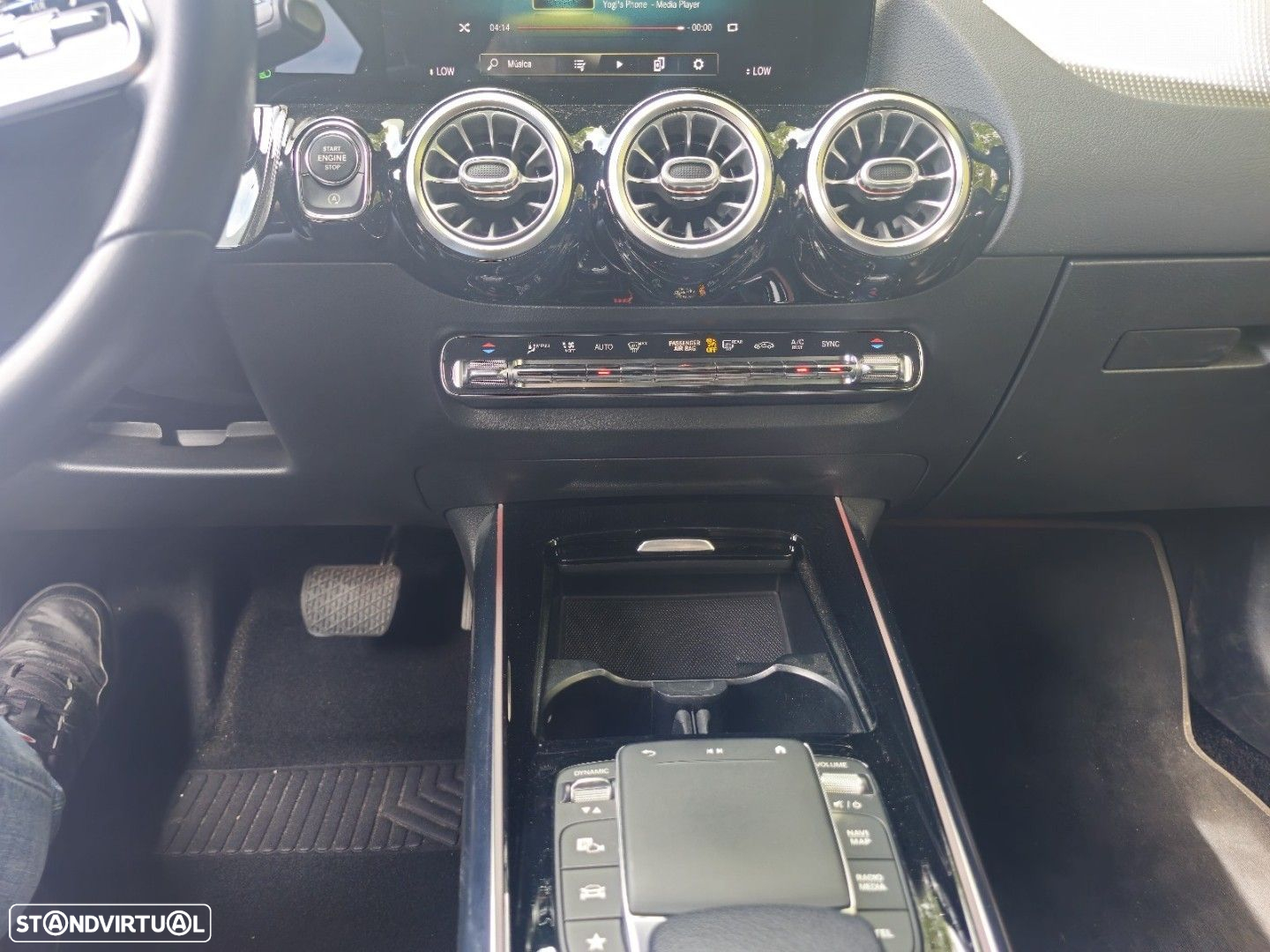 Mercedes-Benz GLA 180 d 8G-DCT - 22