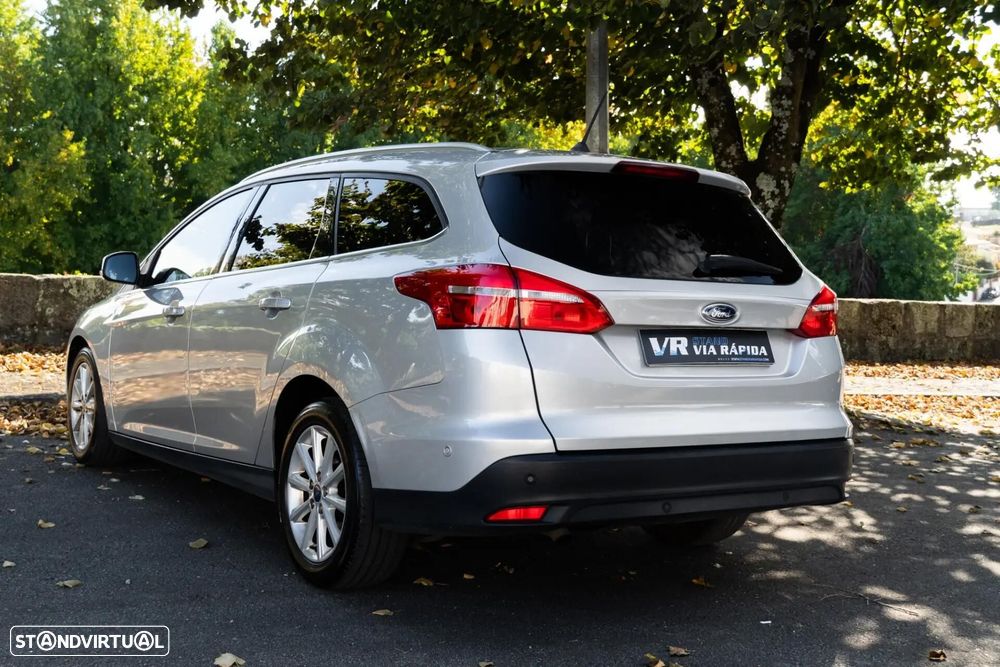 Ford Focus SW - 5