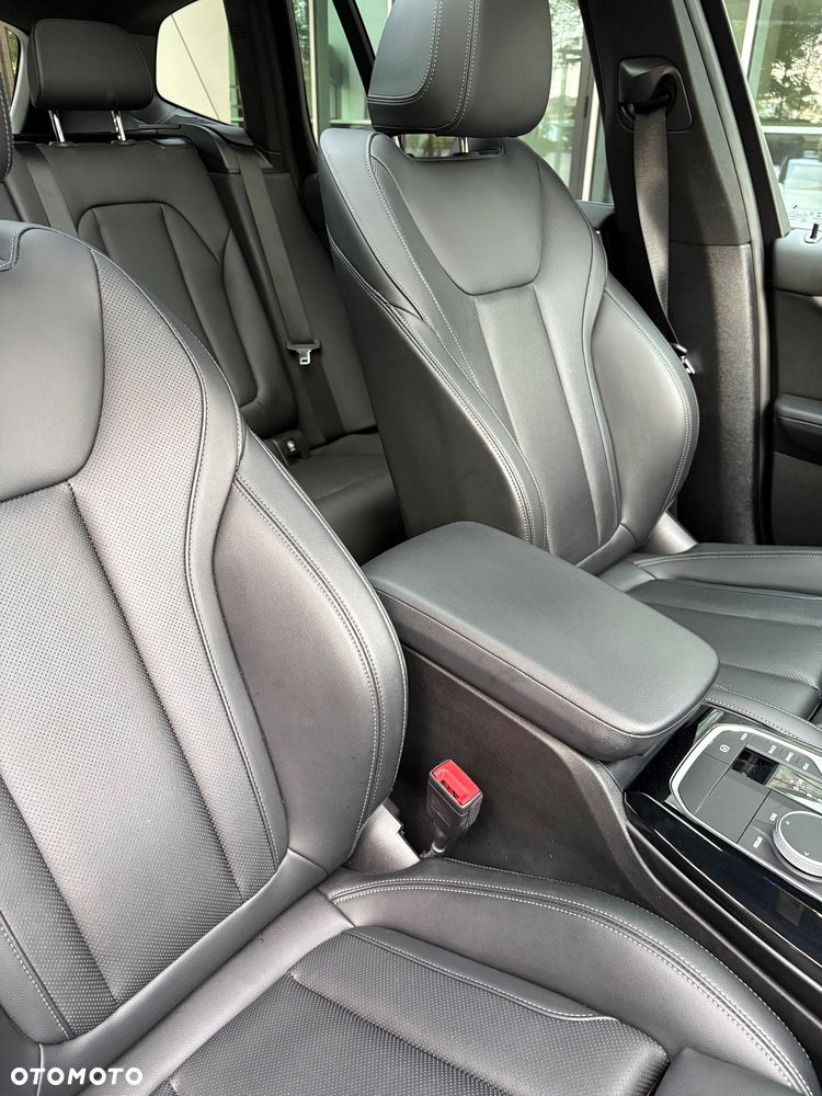 BMW X3 - 12