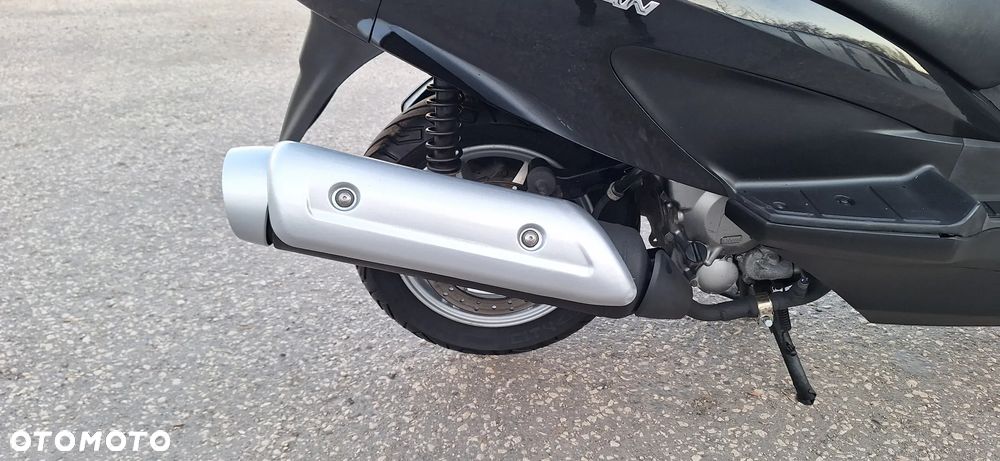 Suzuki Burgman - 15