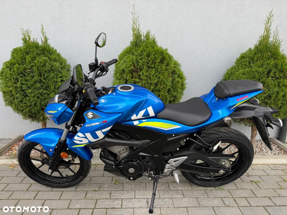 Suzuki GSX - 40