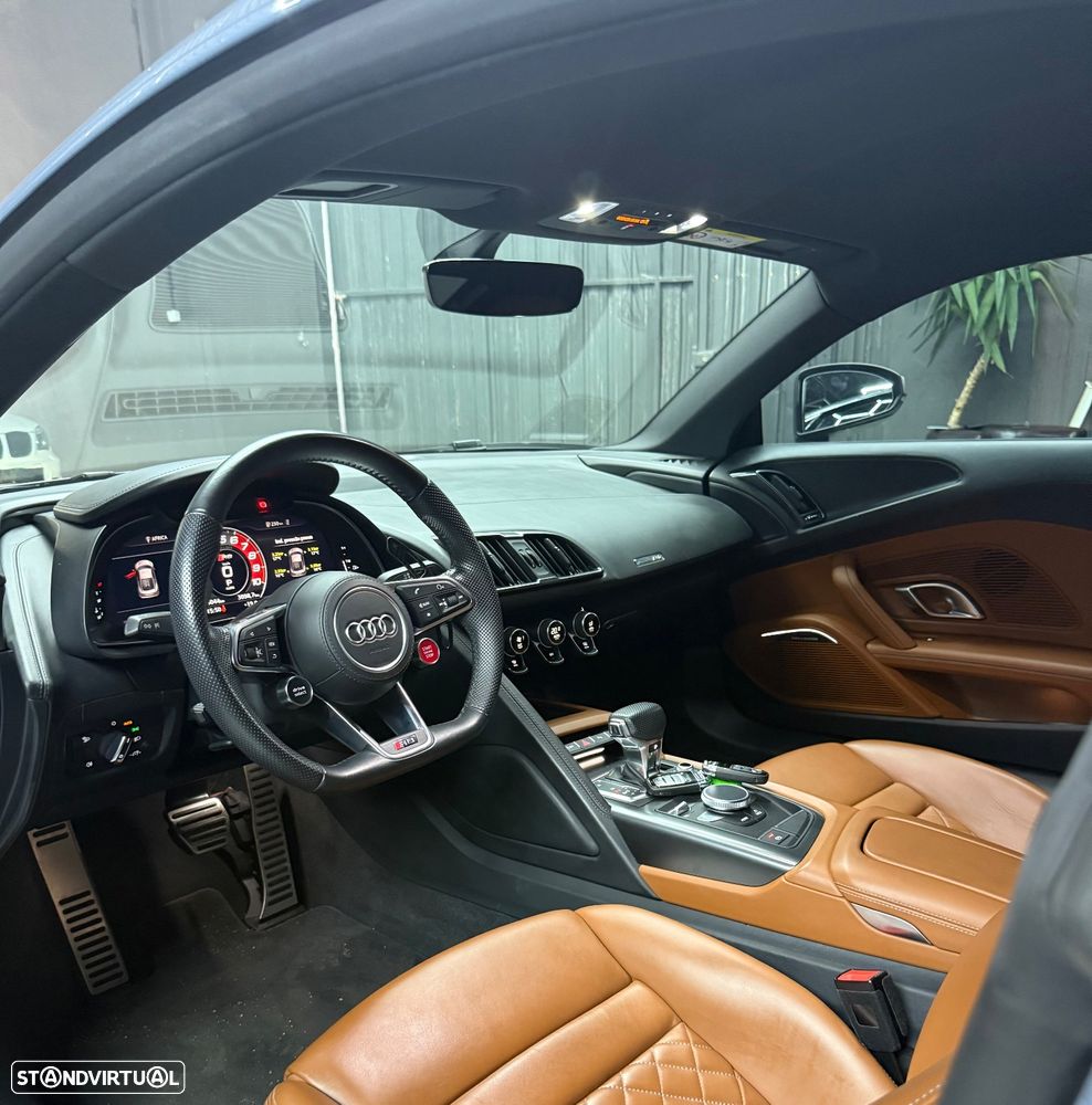 Audi R8 Coupé V10 5.2 FSI quattro S tronic - 10