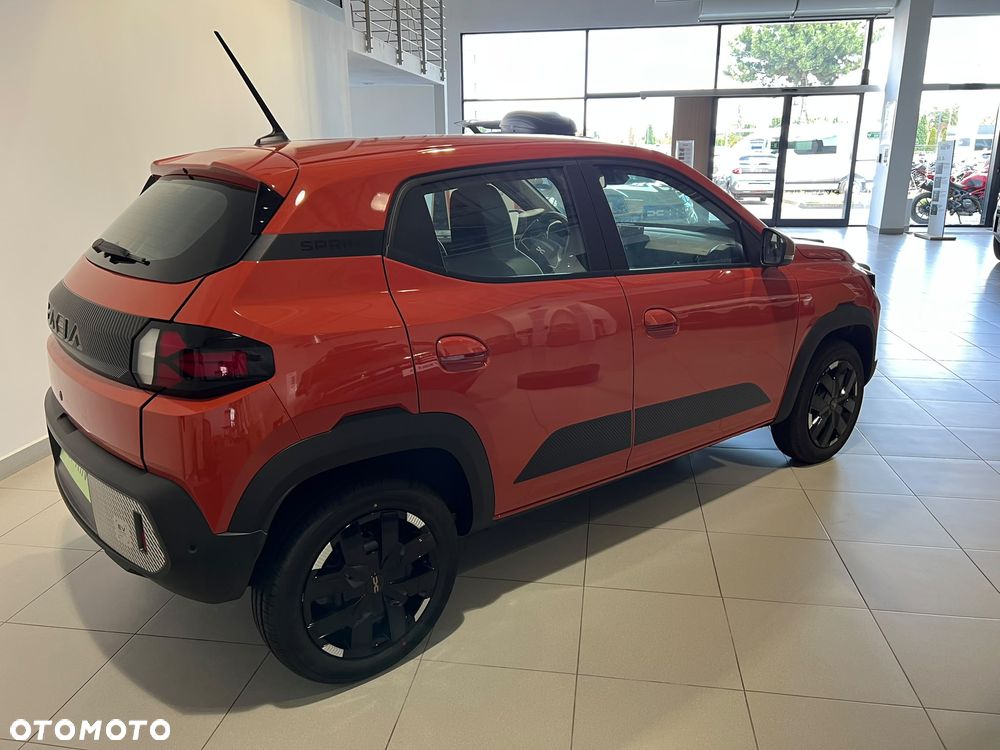 Dacia Spring Electric 24.3kWh 100 Extreme - 4