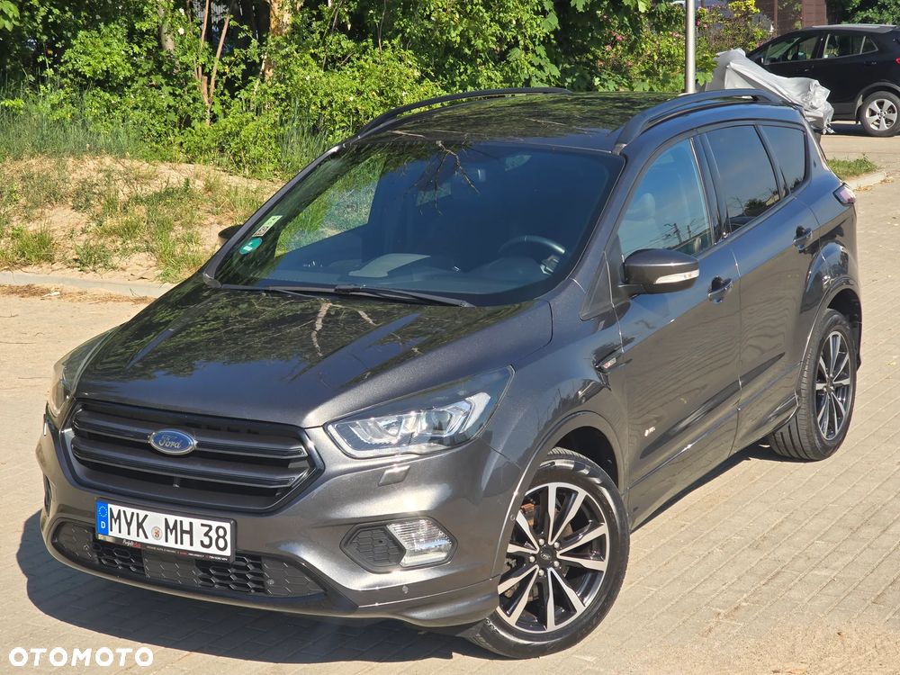 Ford Kuga 2.0 TDCi 4x4 ST-Line - 38