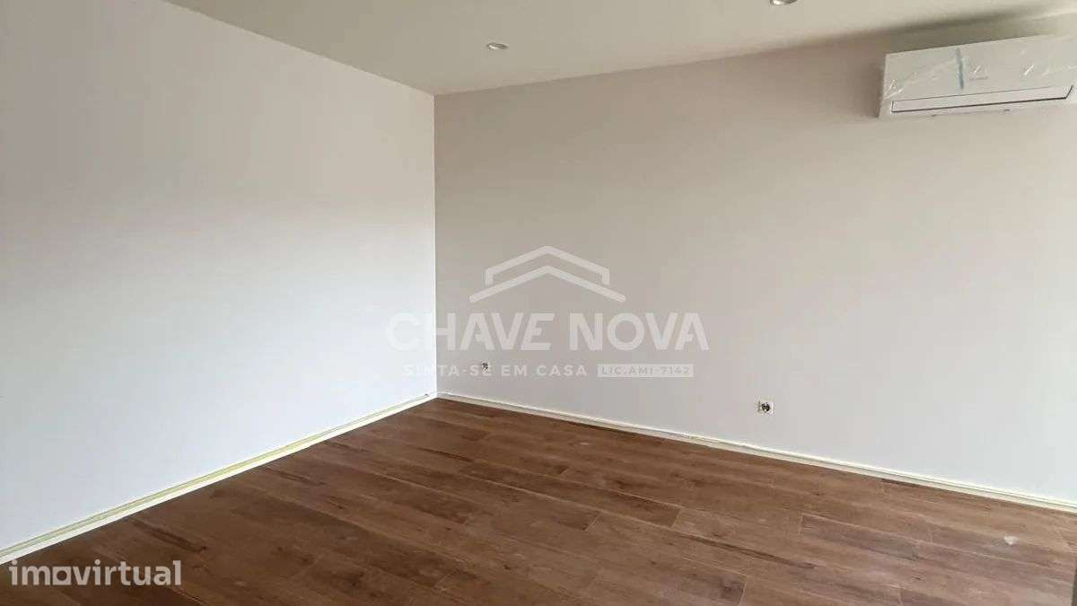 Apartamento T2 em Construção – 73,18 m² – Moderno e Funcional - Grande imagem: 2/13