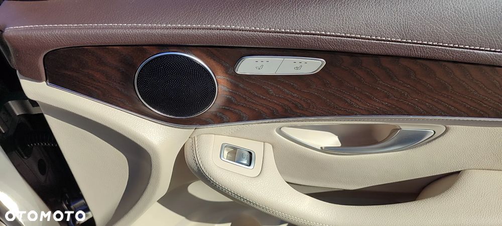 Mercedes-Benz GLC Coupe 250 4-Matic - 17