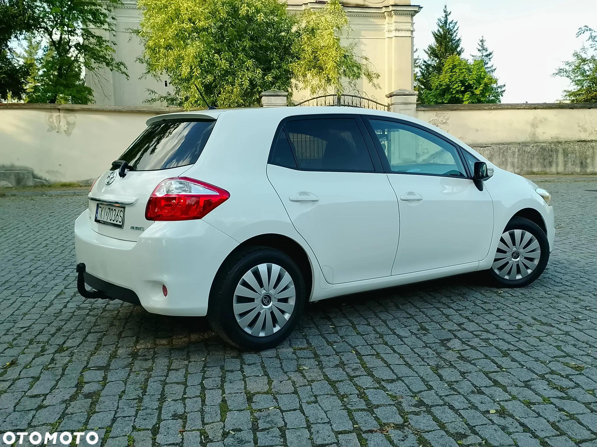 Toyota Auris 1.33 Dual-VVT-i Design Edition - 20
