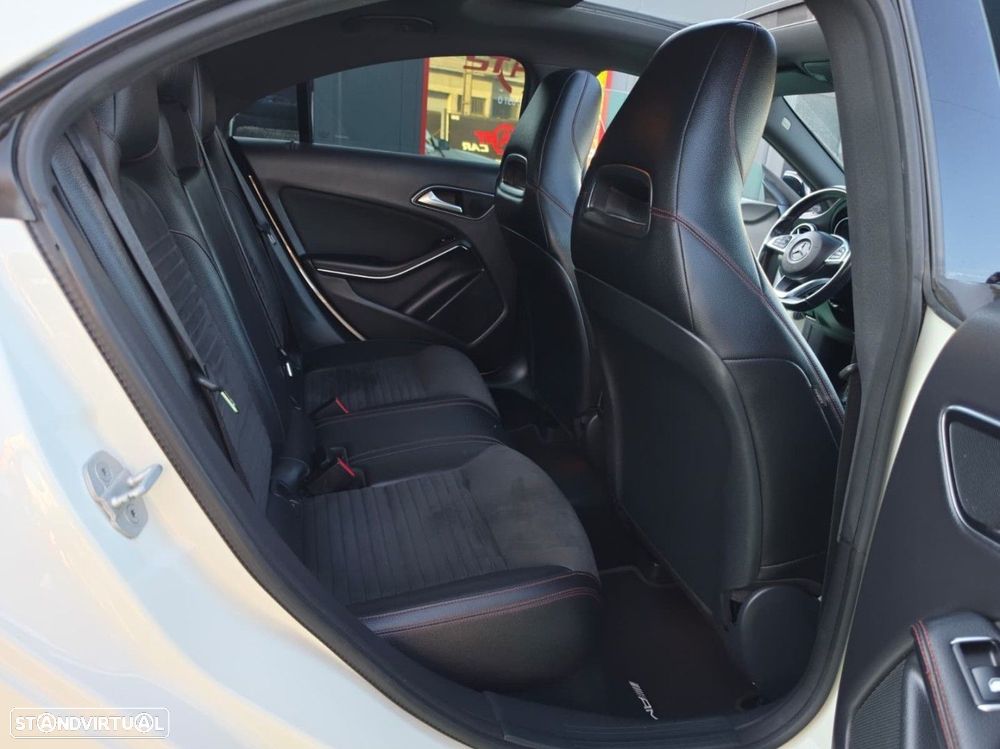Mercedes-Benz CLA 220 - 9