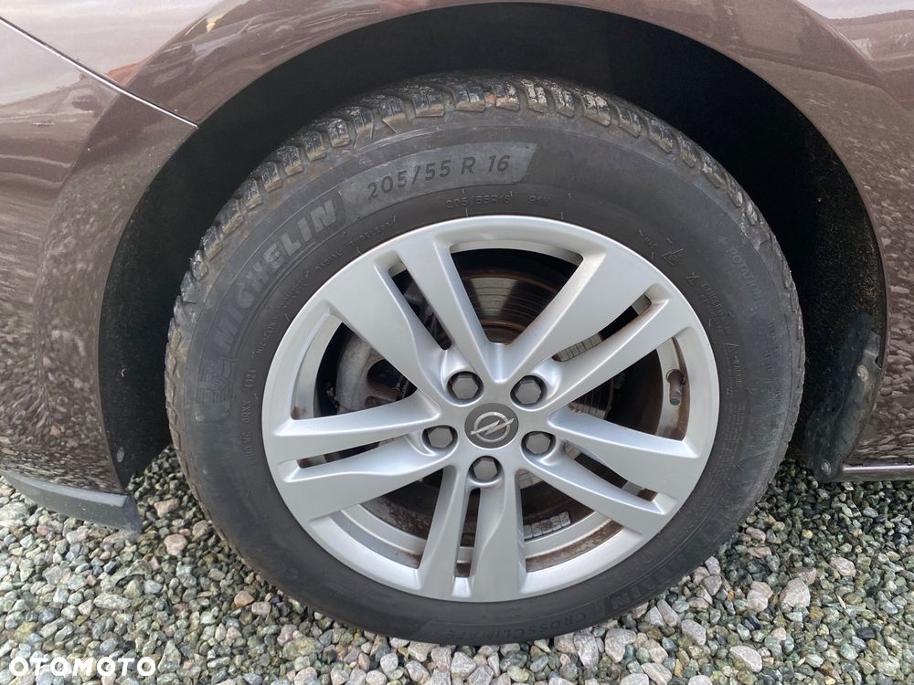 Opel Astra 1.4 Turbo Dynamic - 17