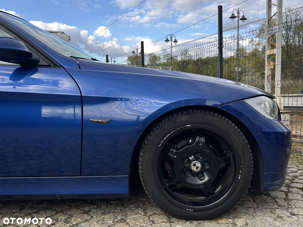 BMW Seria 3 - 30